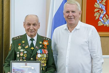 За социальную поддержку ветеранов и их семей
